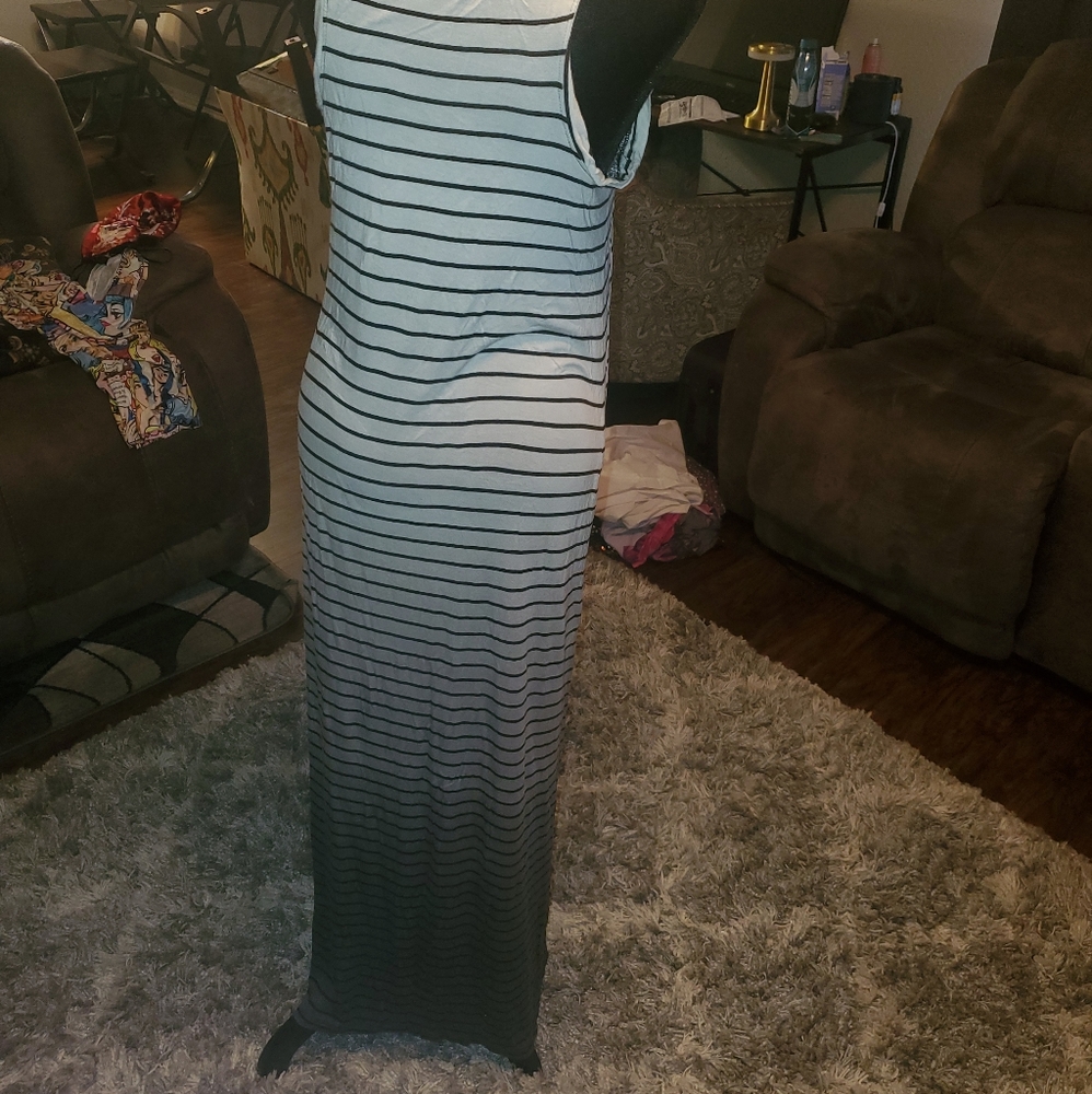 Sundress - Picture 2 of 2